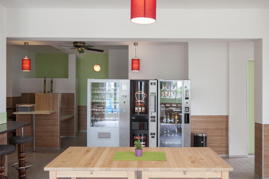 Come Inn Landshut Extérieur photo